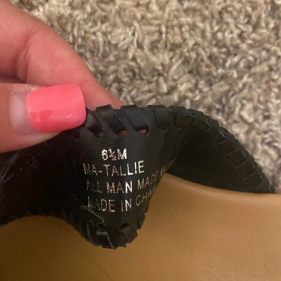 Black sandals - Picture 3 of 3